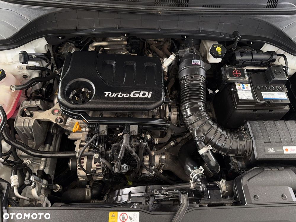 Hyundai Kona - 17