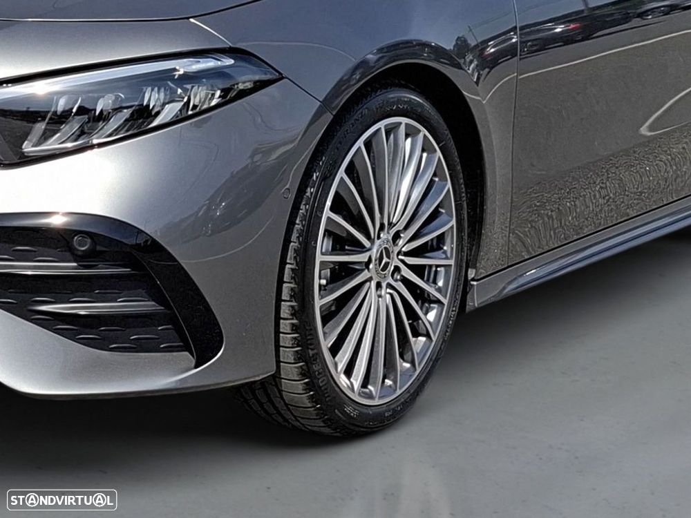 Mercedes-Benz A 200 - 4