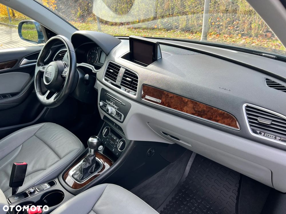 Audi Q3 2.0 TFSI Quattro S tronic design - 39