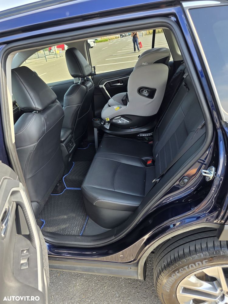 Toyota RAV4 2.5 VVT-iE 4x4 Luxury Premium - 10