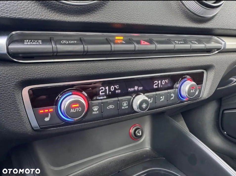 Audi A3 Sportback 2.0 TDI (clean diesel) quattro S tronic S line Sportpaket - 17