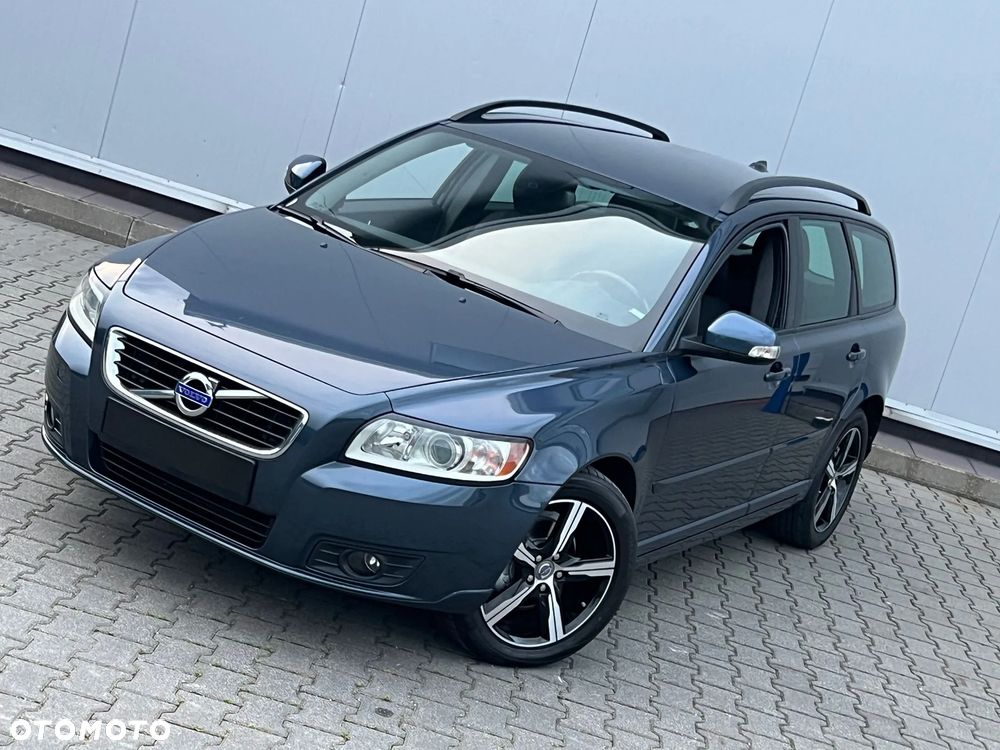 Volvo V50 T5 Summum - 1