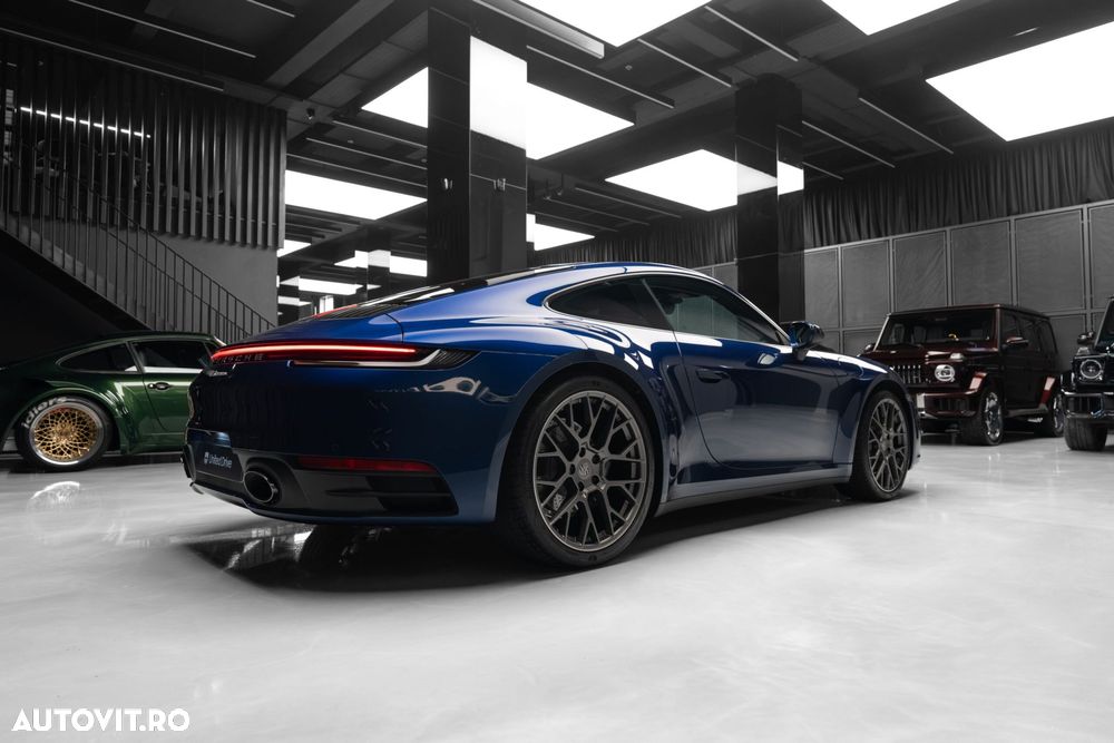 Porsche 911 - 11