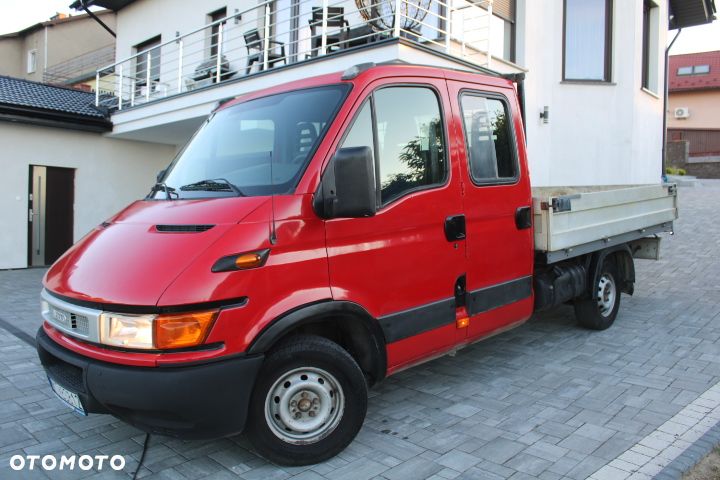 Iveco DAILY_BEZAWARYJNE_ZDROWE_BRYGADÓWKA_7-OSOBOWE DOKA DUBEL KABINA+ SKRZYNIA ŁADUNKOWA HAK_ZAREJESTROWANE_ - 5