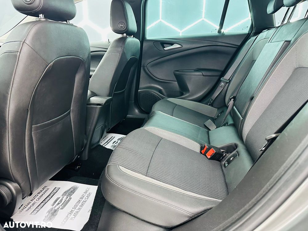 Opel Astra 1.5 D Start/Stop Business Elegance - 15