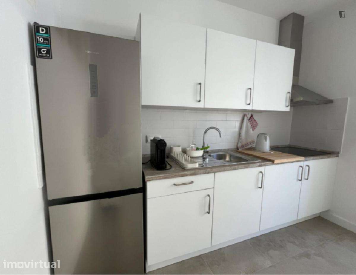 Apartamento com 3 quartos - localizado em Picoas Lisbon - Grande imagem: 2/11