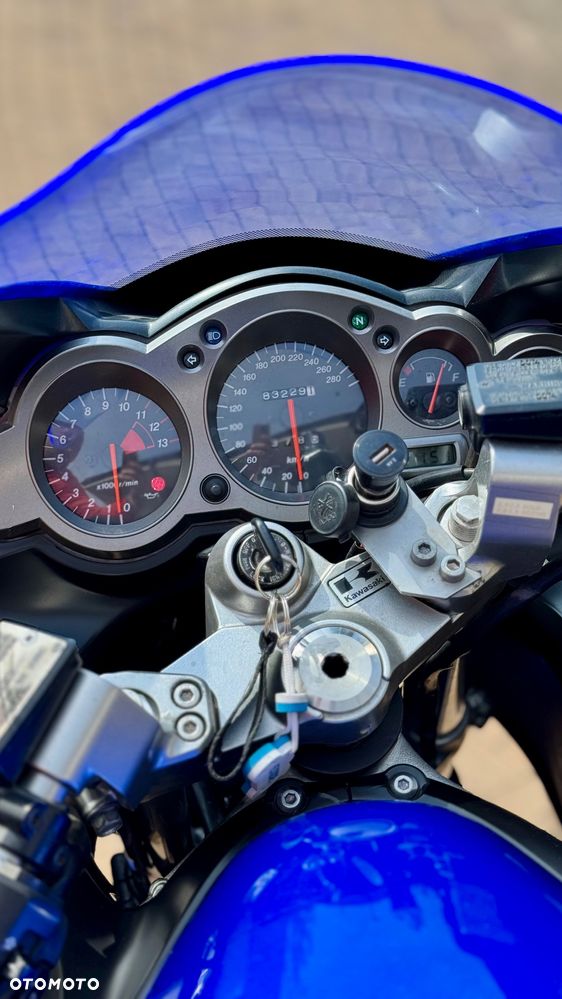 Kawasaki ZZR - 6