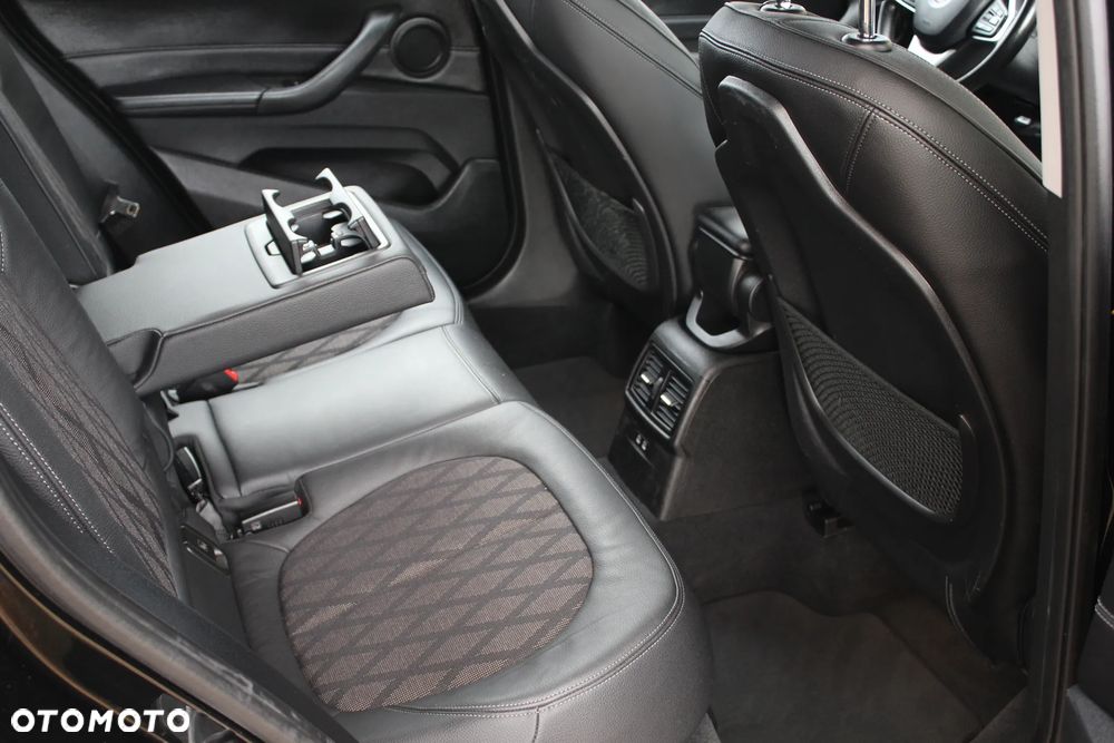 BMW X1 - 21