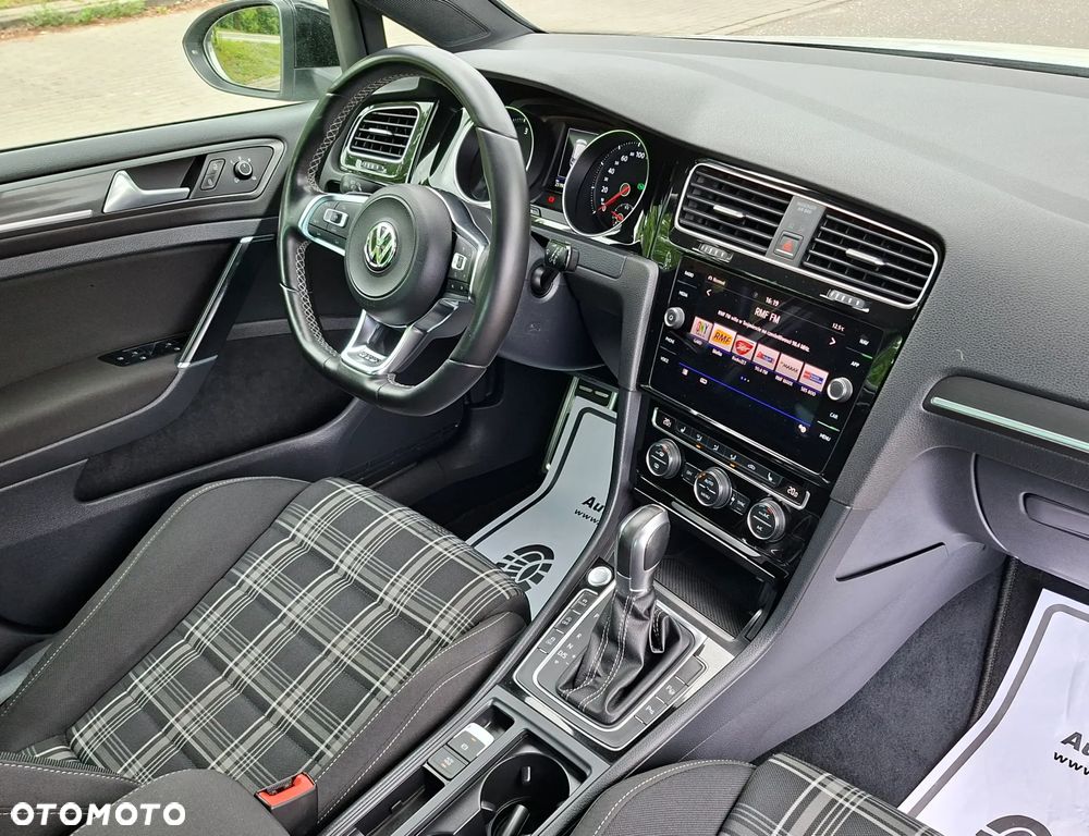 Volkswagen Golf GTD (BlueMotion Technology) DSG - 21