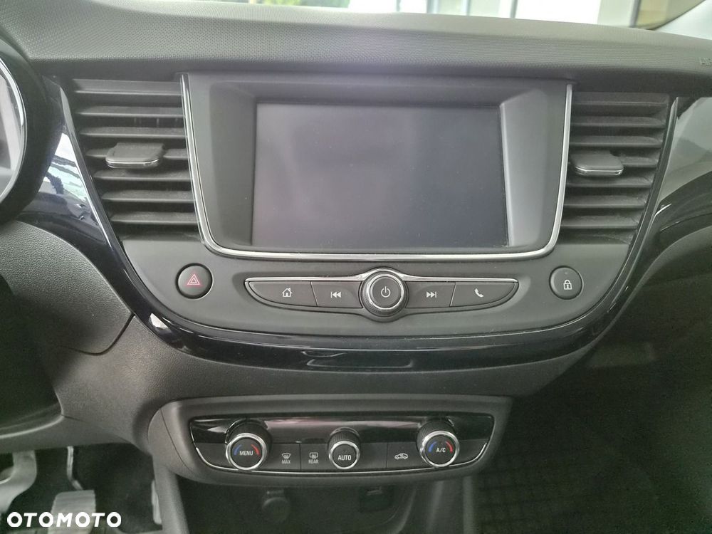 Opel Crossland X 1.2 T 120 Lat S&S - 13