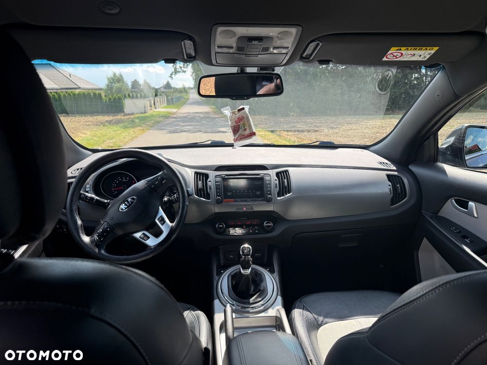 Kia Sportage 2.0 CRDI 4WD Attract - 25