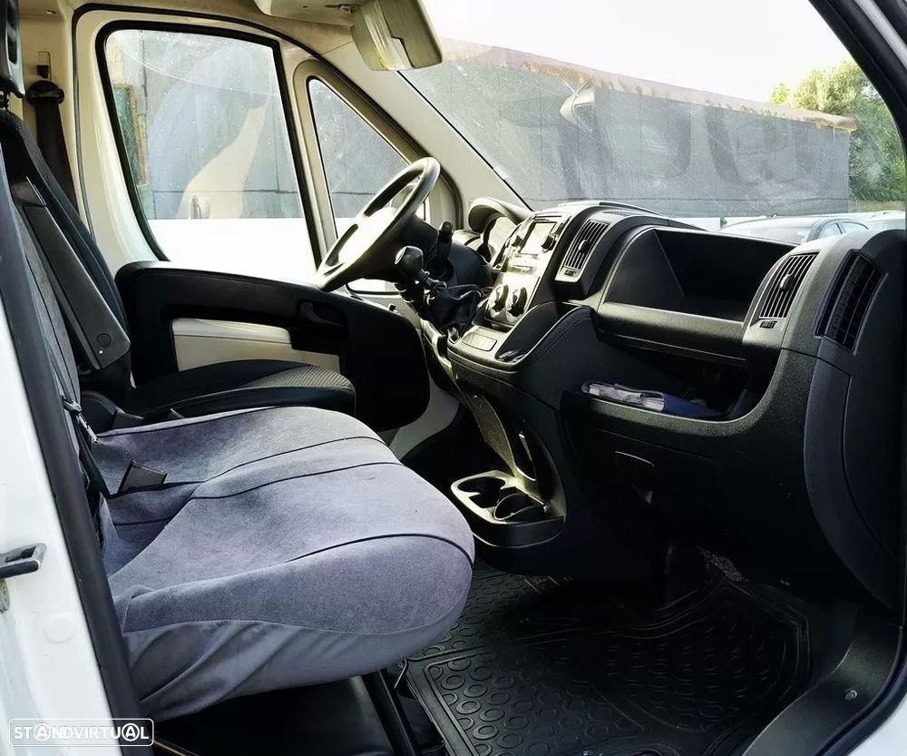 Peugeot Boxer L2H2 335 2.0 Bluehdi - 2