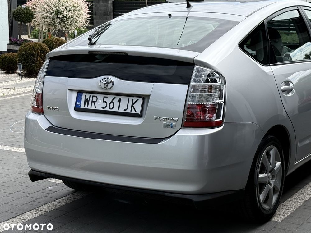 Toyota Prius 1.5 VVT-i Sol - 33