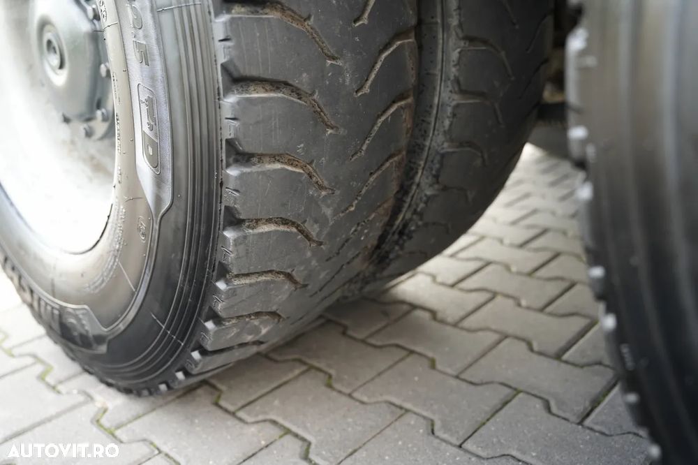 Mercedes-Benz AROCS 3240 / 8x4 / BASCULARE BILATERALĂ - 5,7 M / OBOR ȚIUNE LATERALĂ HIDRAULICĂ / AUTOMAT / EURO 6 / - 27