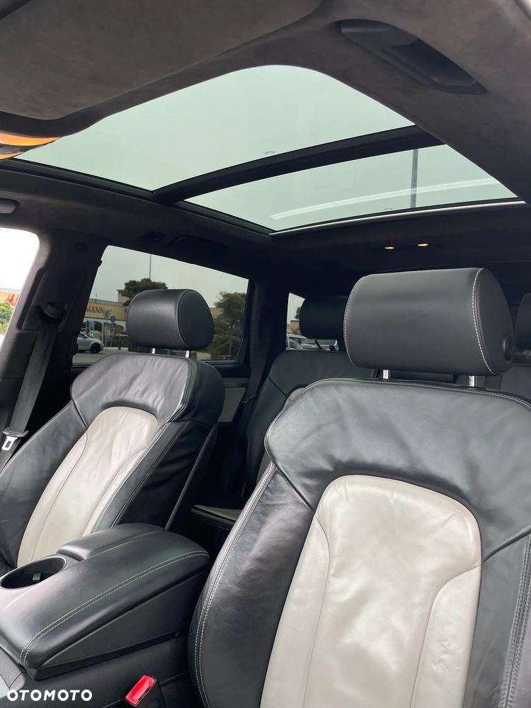 Audi Q7 - 9