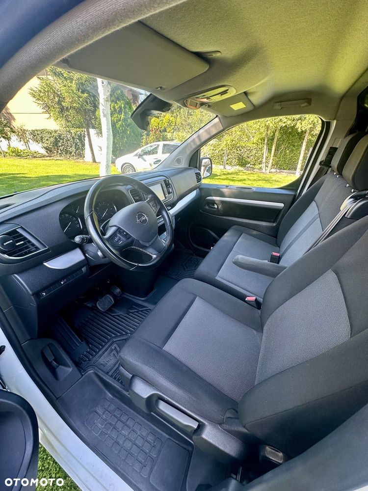 Opel Vivaro - 9