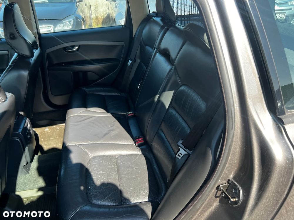 Volvo V70 2.0 Kinetic - 24