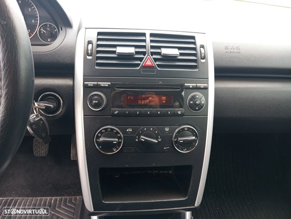 Mercedes-Benz A 160 - 28