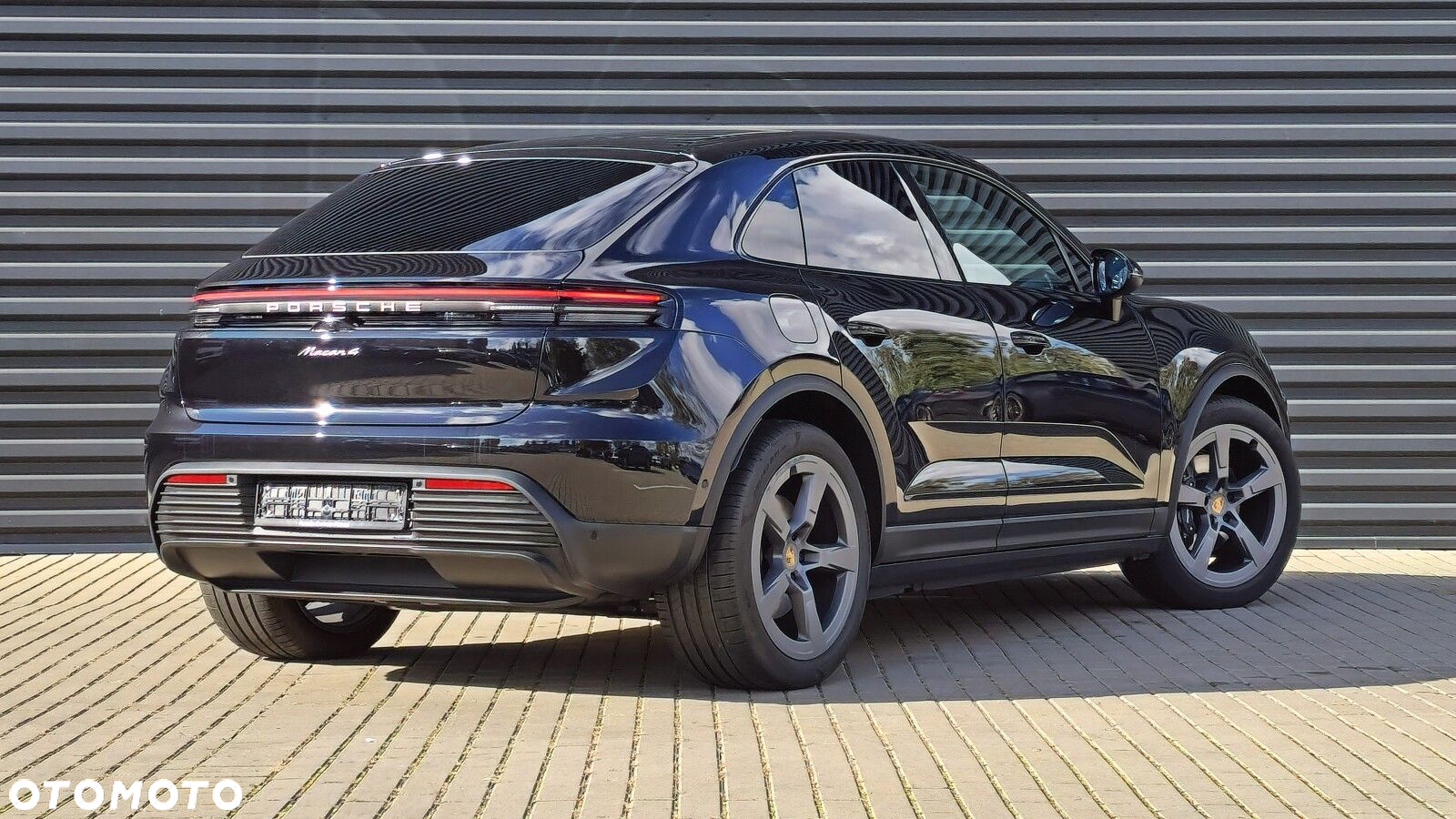 Porsche Macan - 4
