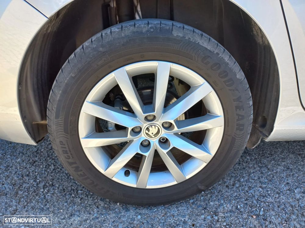 Skoda Scala 1.0 TSI Ambition - 8