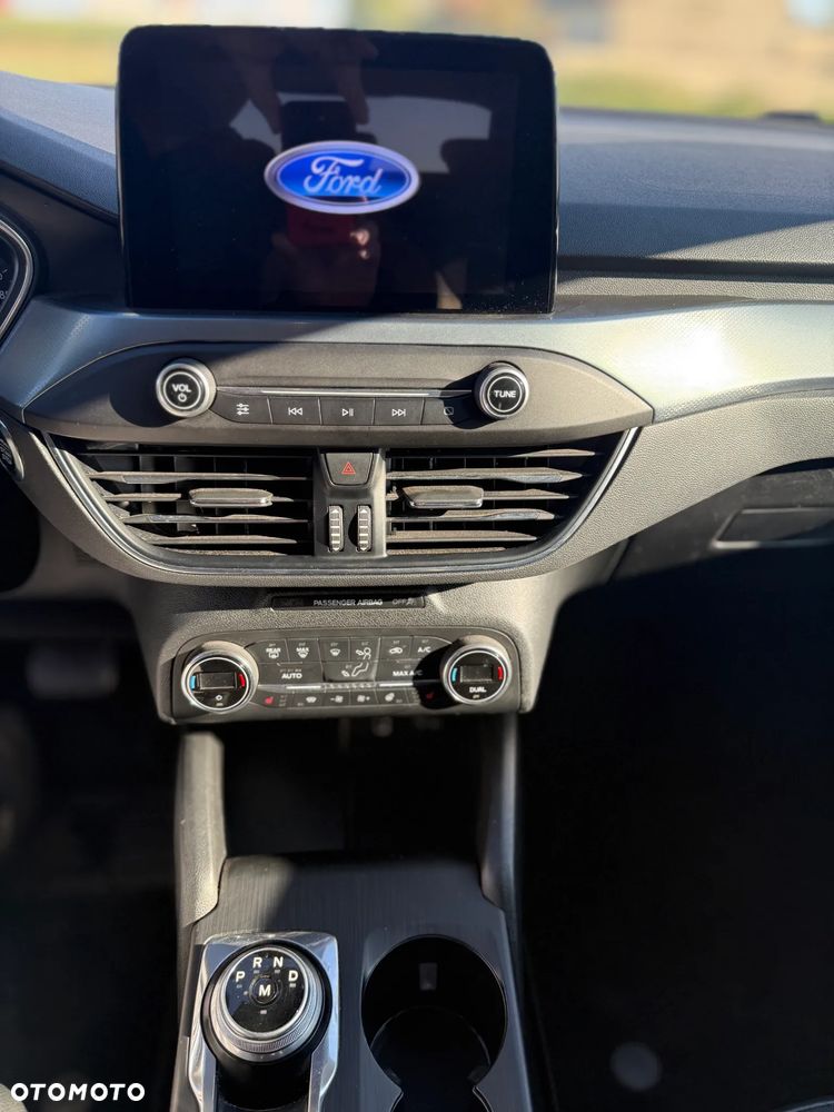 Ford Focus 1.0 EcoBoost Active - 12