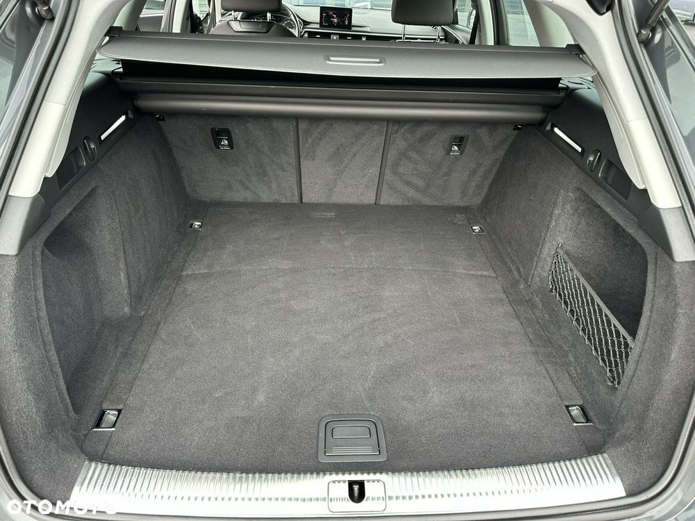 Audi A4 Avant 40 TFSI S tronic S line - 36