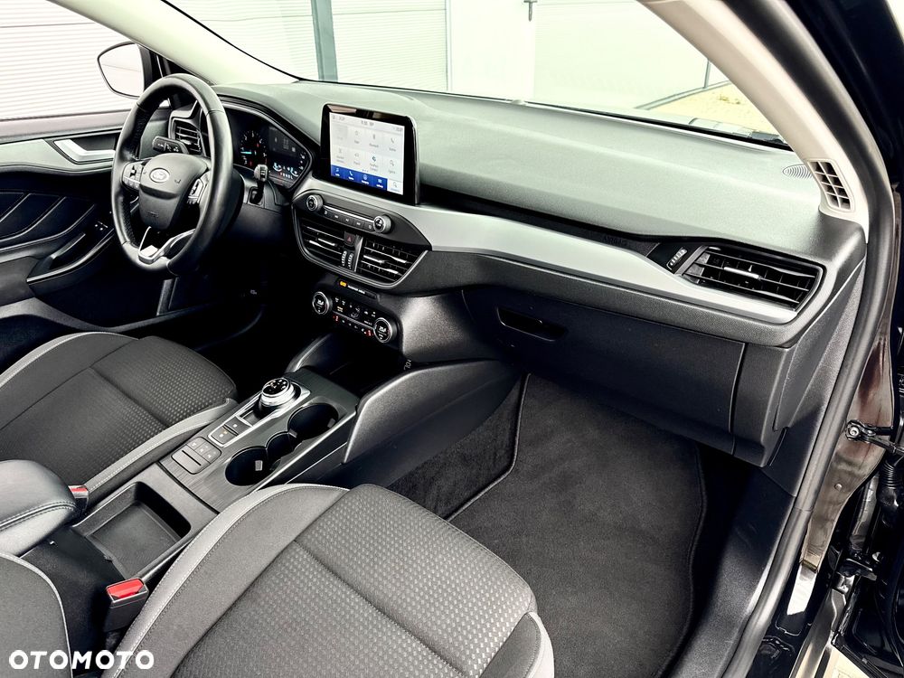 Ford Focus - 28