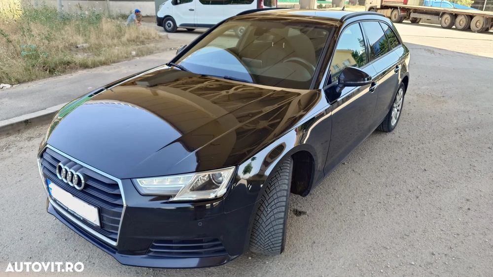 Audi A4 Avant 2.0 TDI ultra S tronic - 2