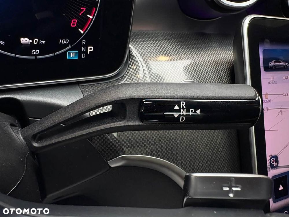 Mercedes-Benz Klasa C 300 de 9G-TRONIC Avantgarde - 22