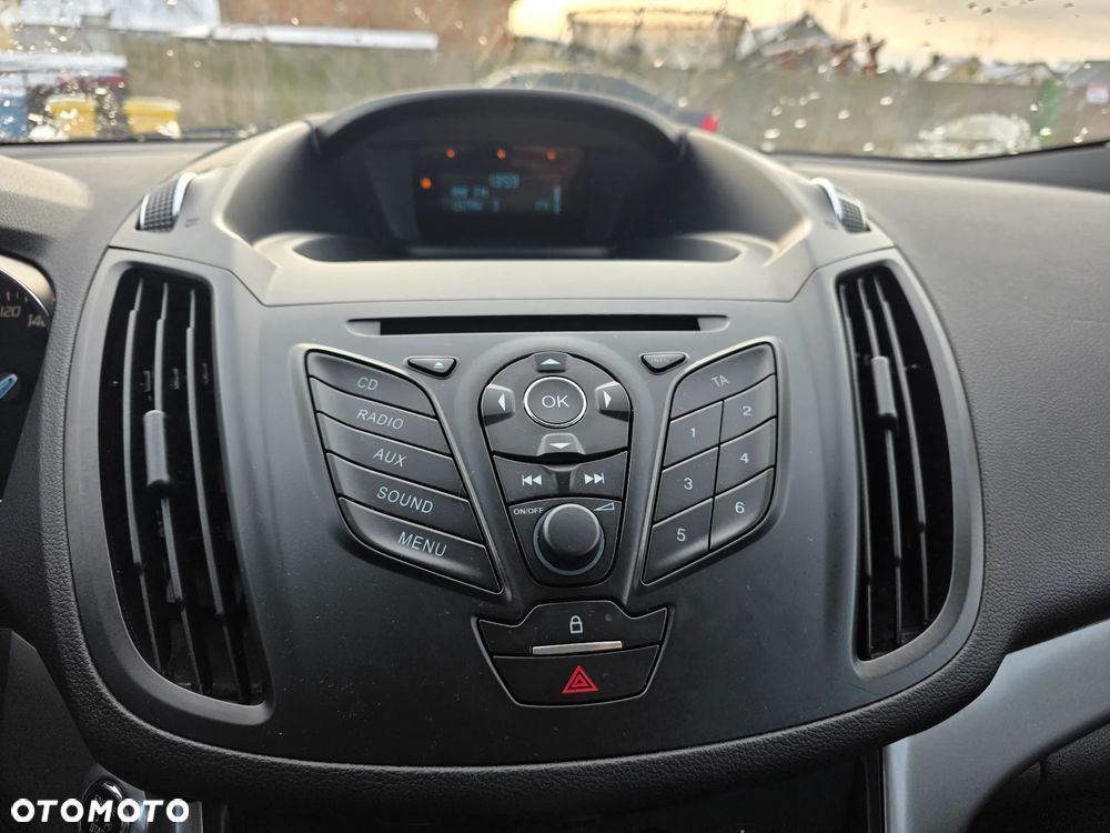 Ford Kuga - 14