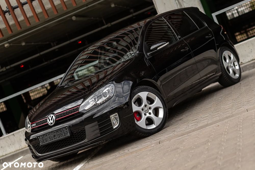 Volkswagen Golf 2.0 TSI GTI - 4