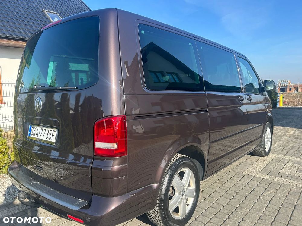 Volkswagen Caravelle - 27