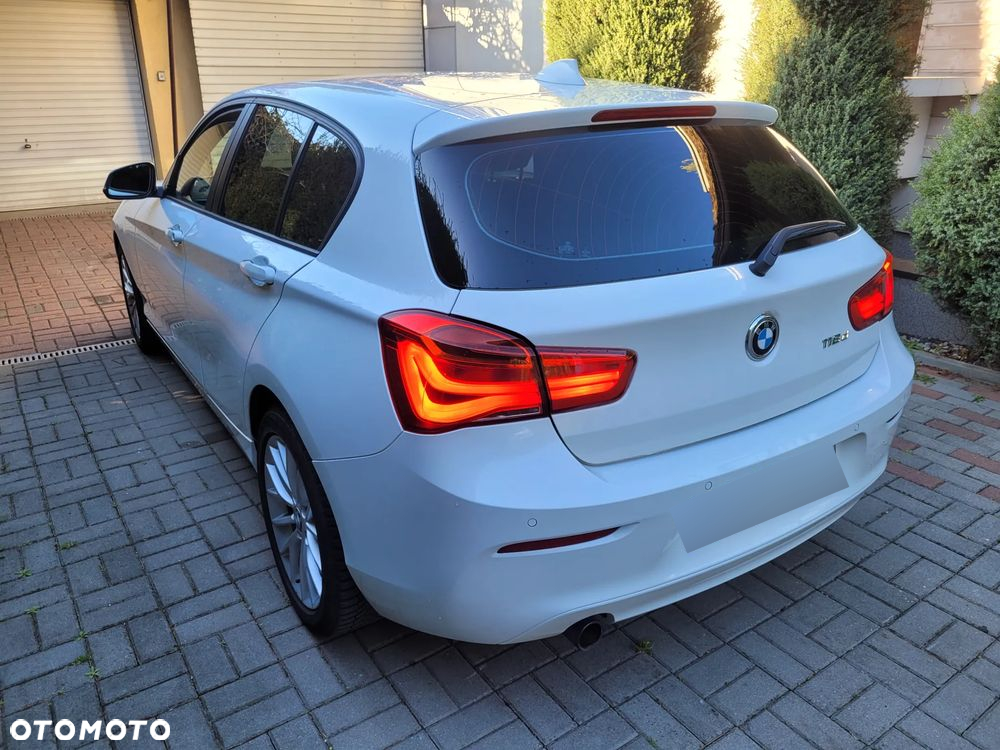 BMW Seria 1 118d Edition Metropolitan - 11