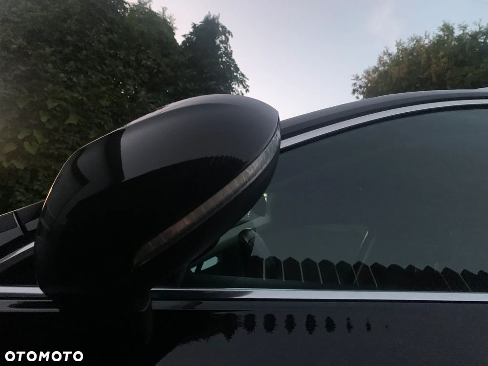 Volkswagen Passat 1.5 TSI EVO Elegance DSG - 39