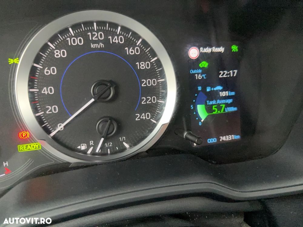 Toyota Corolla - 10