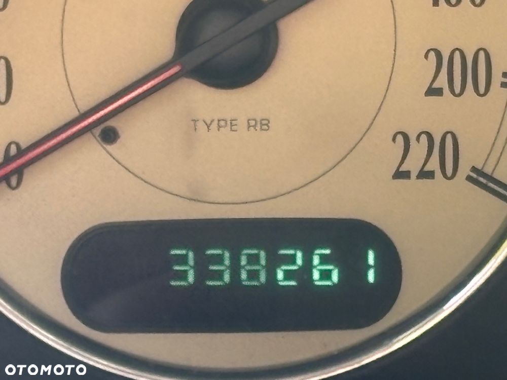 Chrysler Grand Voyager - 28