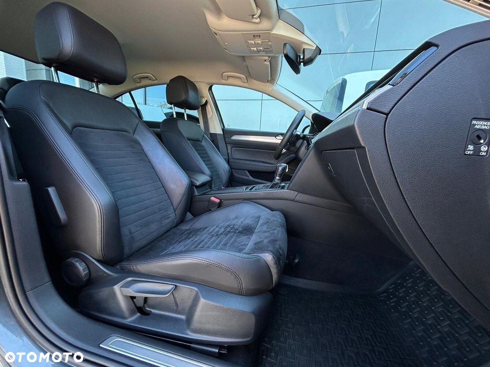 Volkswagen Passat 2.0 TSI BMT 4Mot Highline DSG - 16