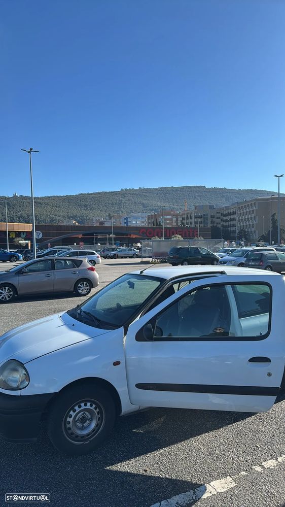 Renault Clio 1.9 D RN - 7