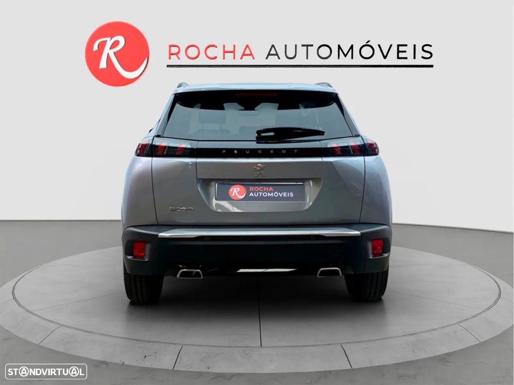 Peugeot 2008 1.2 PureTech Allure EAT8 - 11
