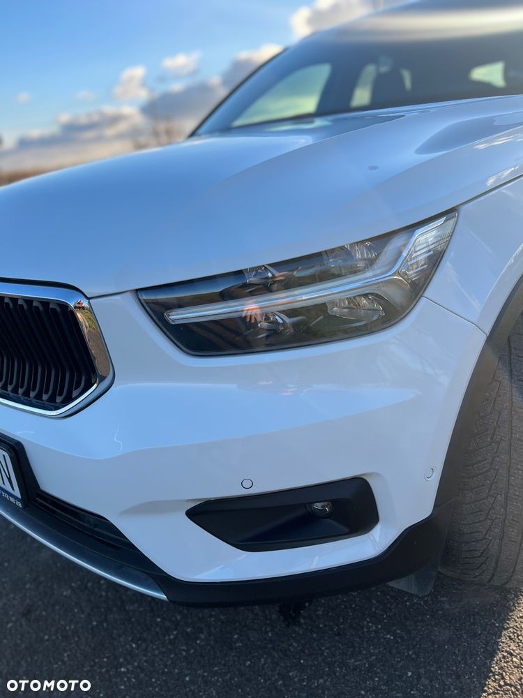 Volvo XC 40 T4 AWD Momentum Pro - 12