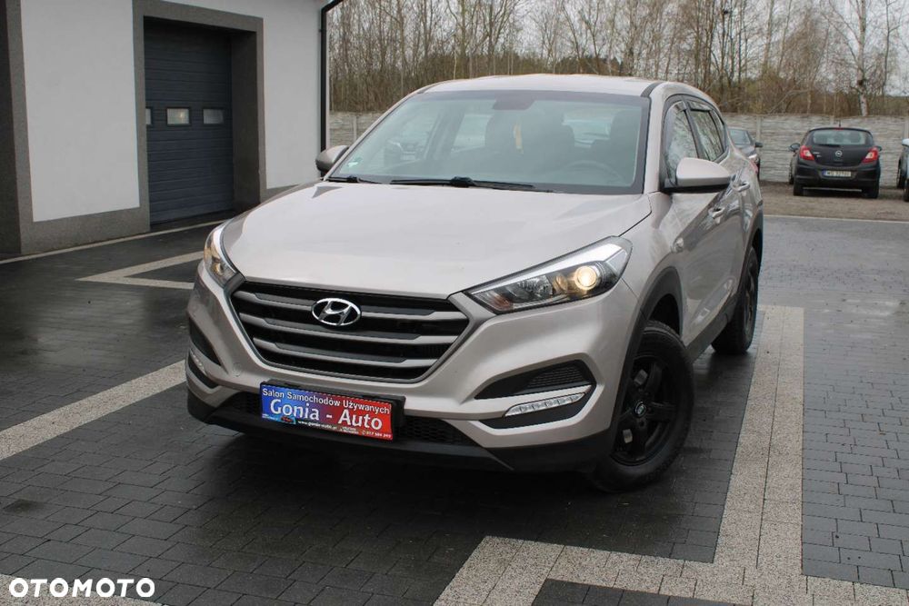 Hyundai Tucson - 2