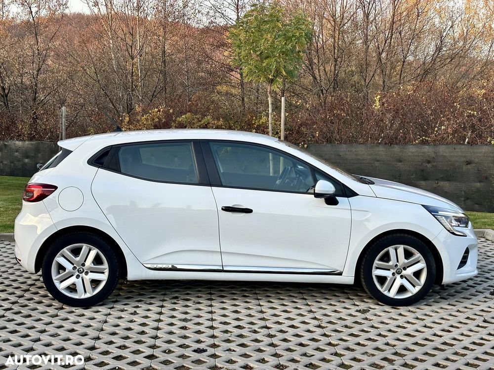 Renault Clio BLUE dCi 85 BUSINESS EDITION - 11