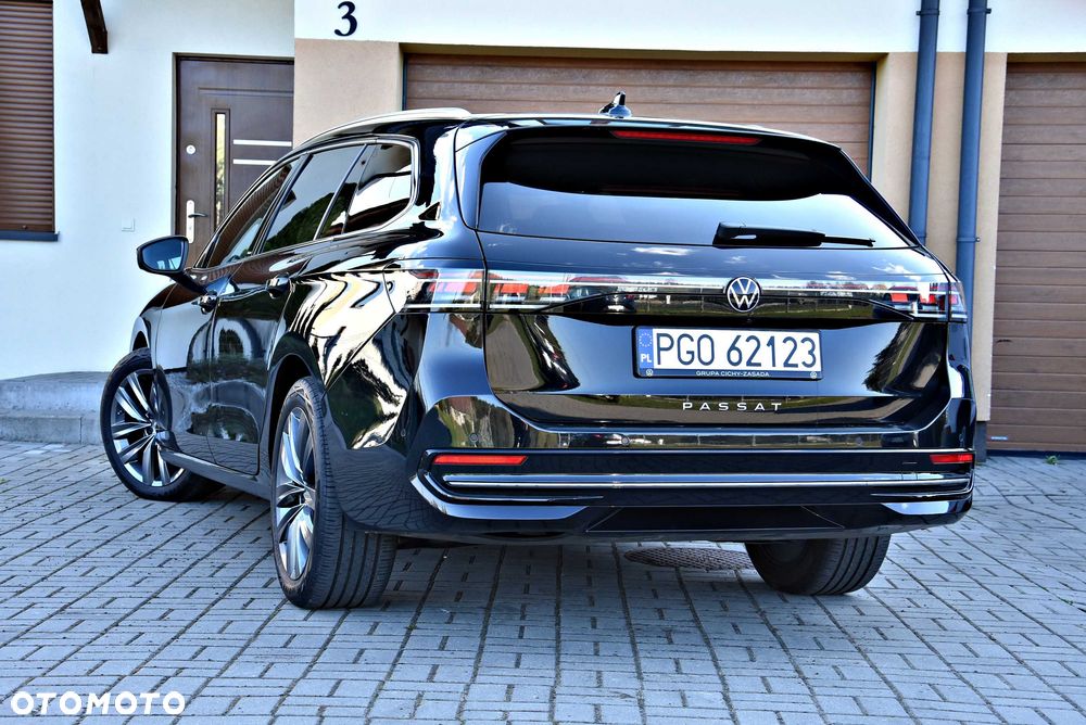 Volkswagen Passat - 5