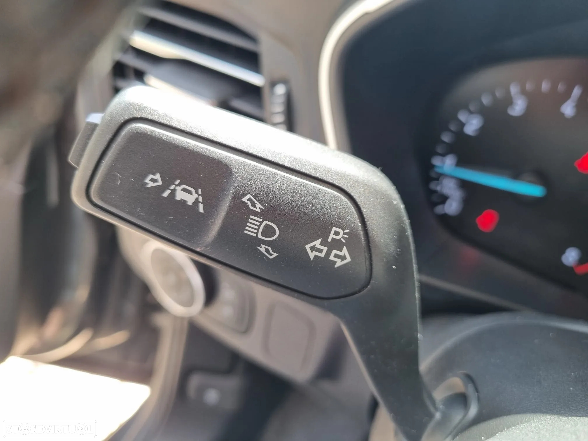 Ford Focus SW 1.0 EcoBoost Business - 22