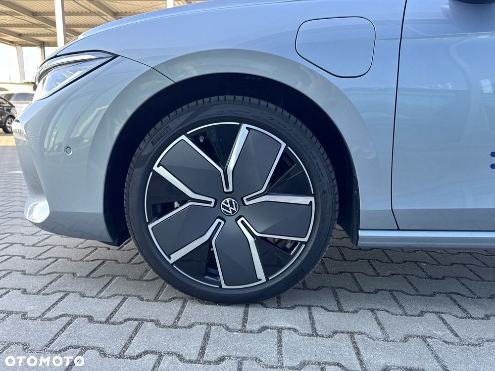 Volkswagen Passat - 19