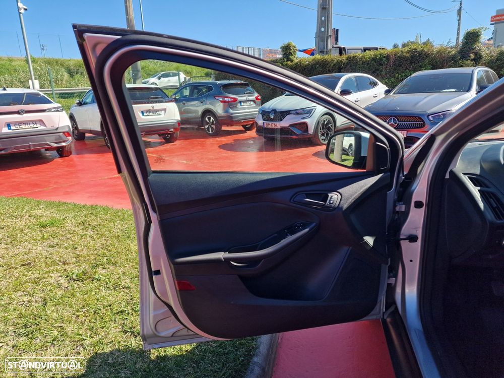 Ford Focus 1.0 SCTi Trend - 8