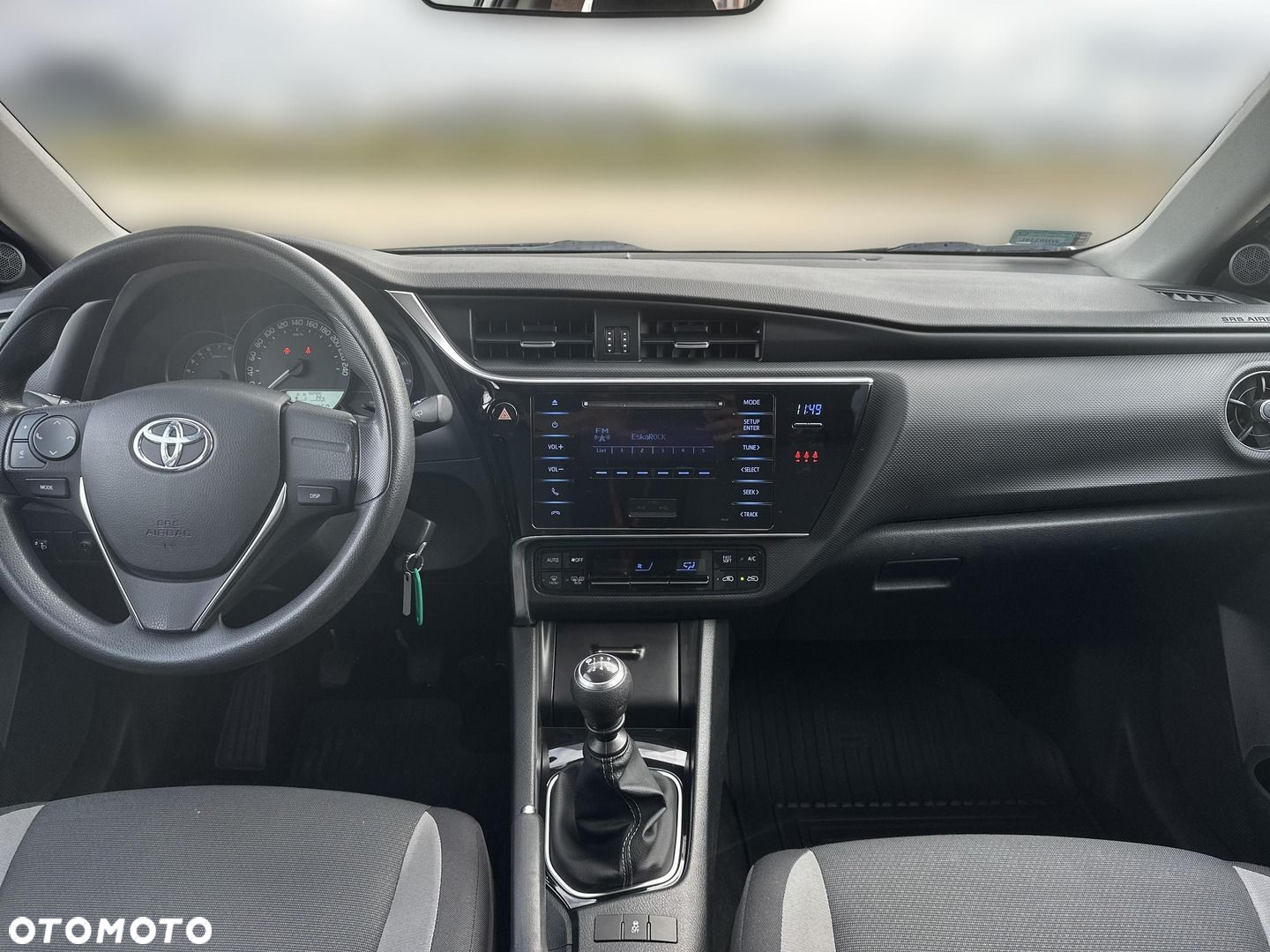 Toyota Auris - 11