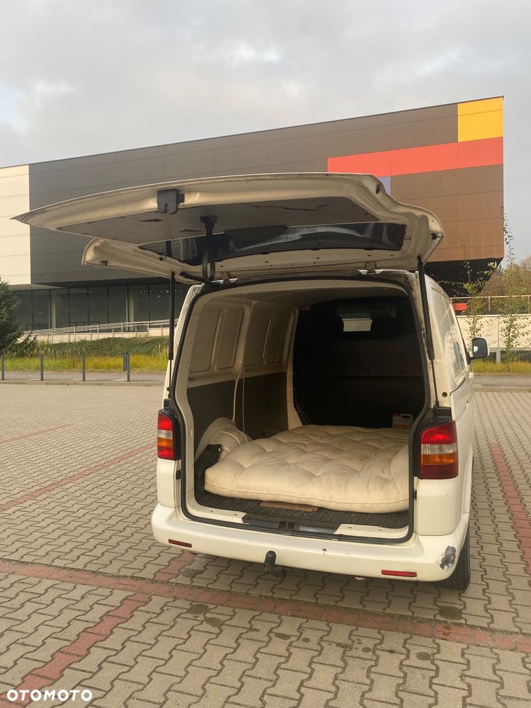 Volkswagen Transporter - 13