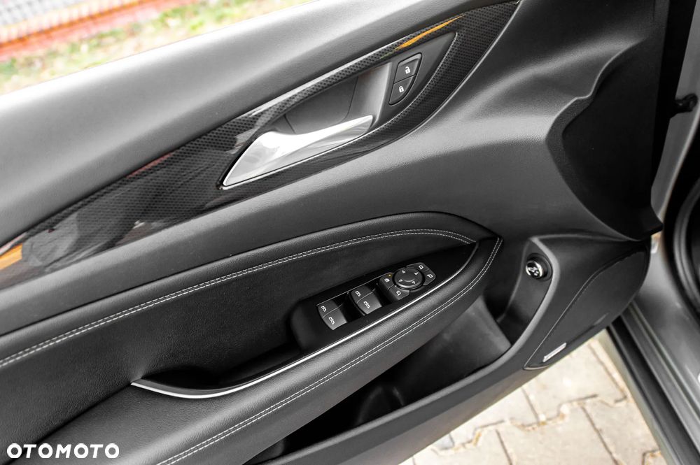 Opel Insignia 2.0 BiTurbo D 4x4 Automatik GSI - 22