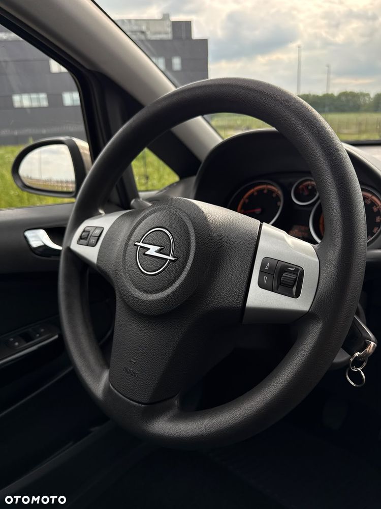 Opel Corsa 1.4 16V Enjoy - 38
